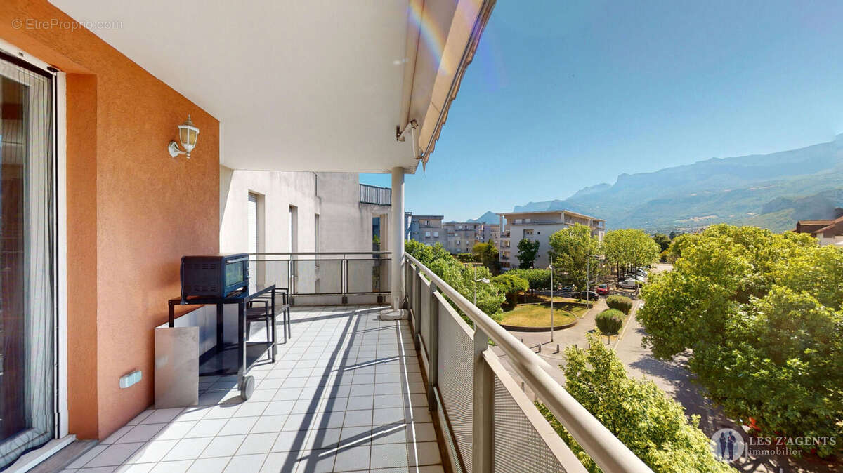 À VENDRE - Superbe T5 de 98 m² à Échirolles - photo 15
