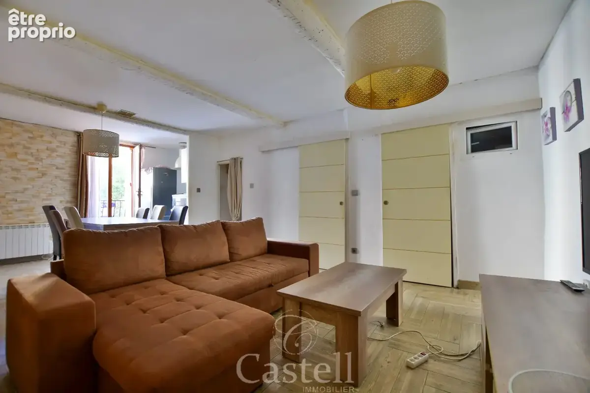 *** maison type 5 offrant la possibilité de deux logements *** - photo 8