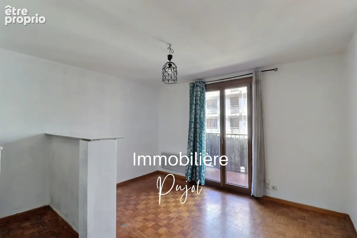 Saint Lazare - Studio avec balcon - photo 9