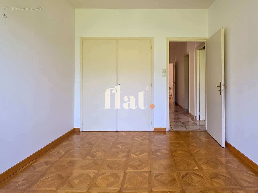 Appartement à SAINT-SEBASTIEN-SUR-LOIRE