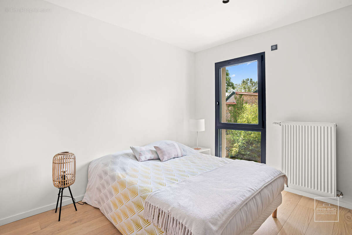 Maison à SAINT-CYR-AU-MONT-D&#039;OR