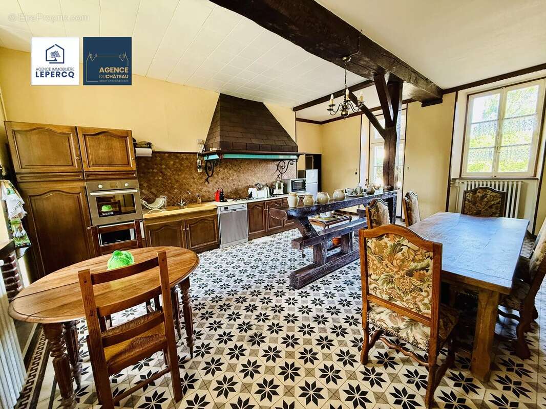 Maison à VILLERS-COTTERETS