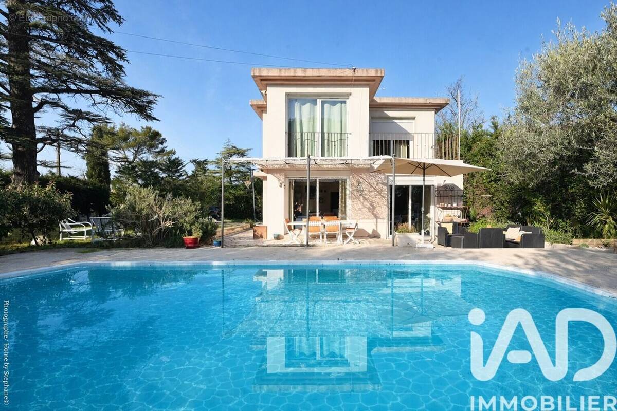 Photo 1 - Maison à LA PENNE-SUR-HUVEAUNE