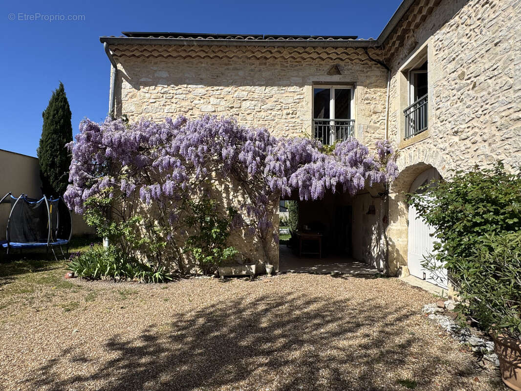 Maison à SAINT-MARCEL-LES-SAUZET
