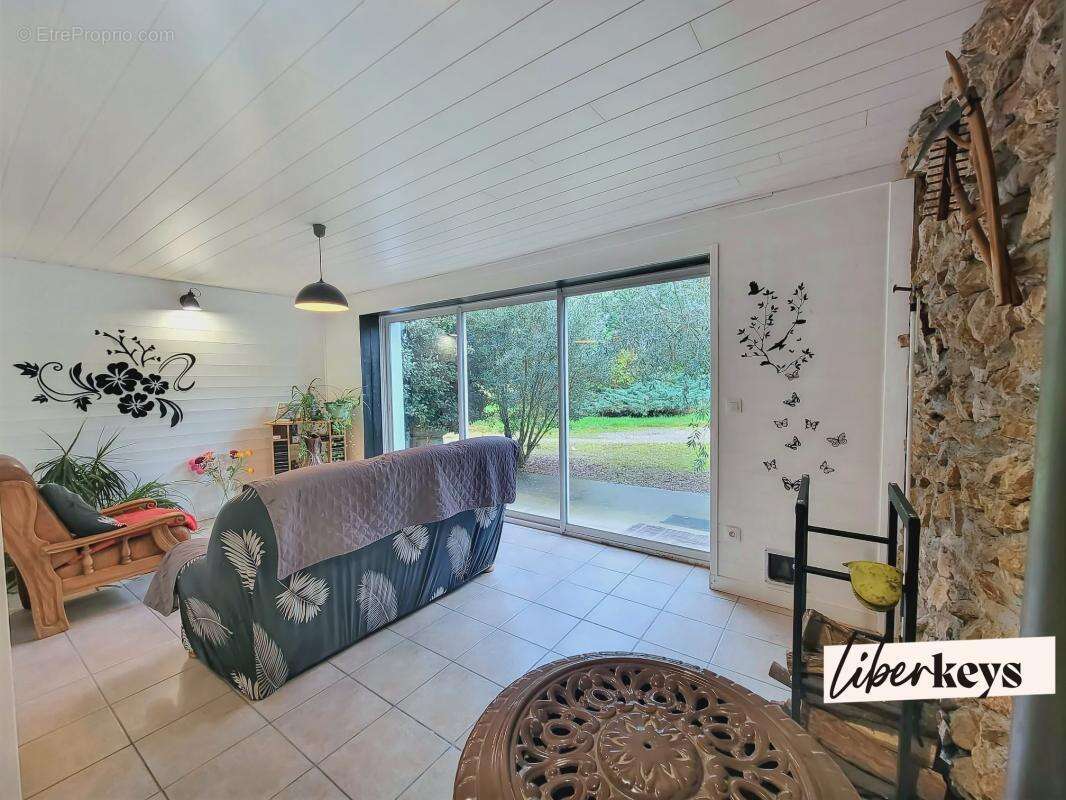 Maison à MAS-GRENIER