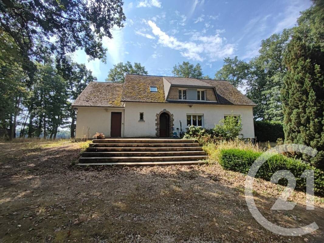 Maison à ETAIS-LA-SAUVIN