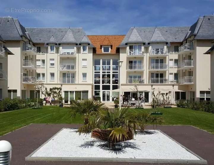 Appartement à COURSEULLES-SUR-MER