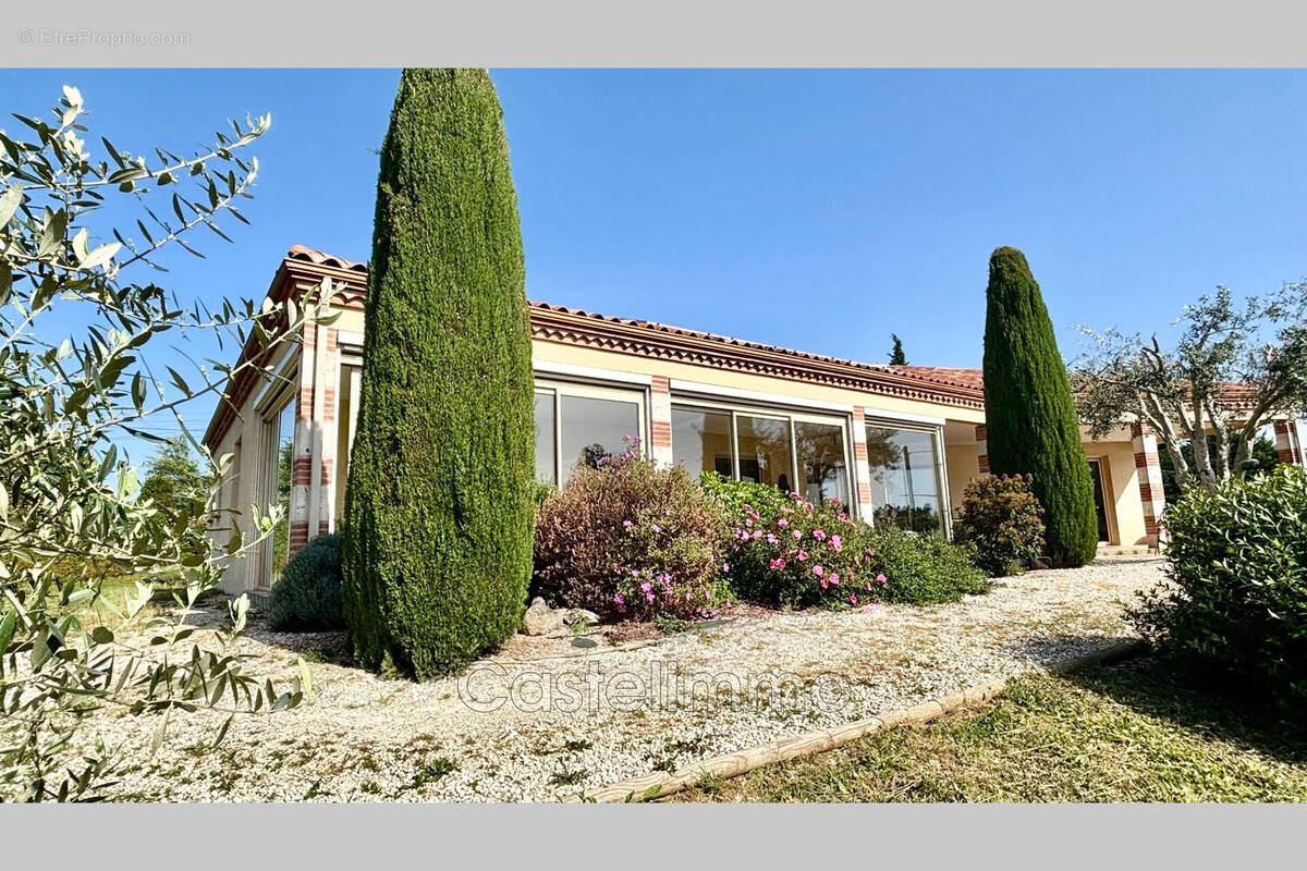 Maison à MOISSAC