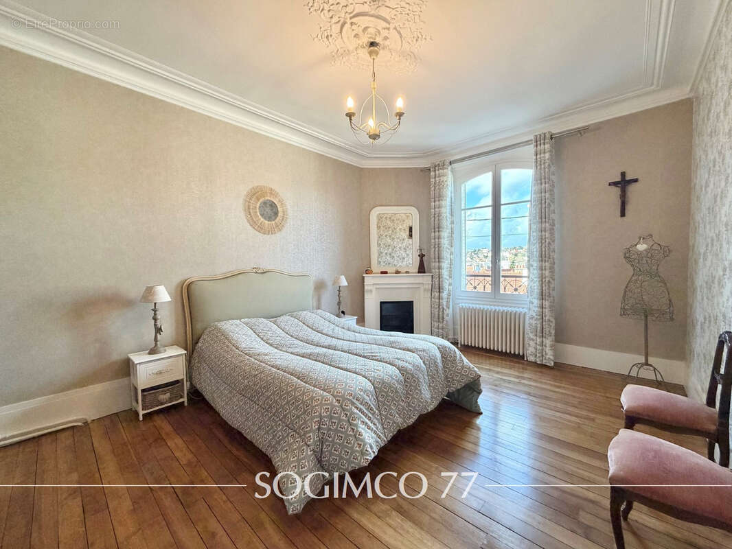 Maison à LAGNY-SUR-MARNE