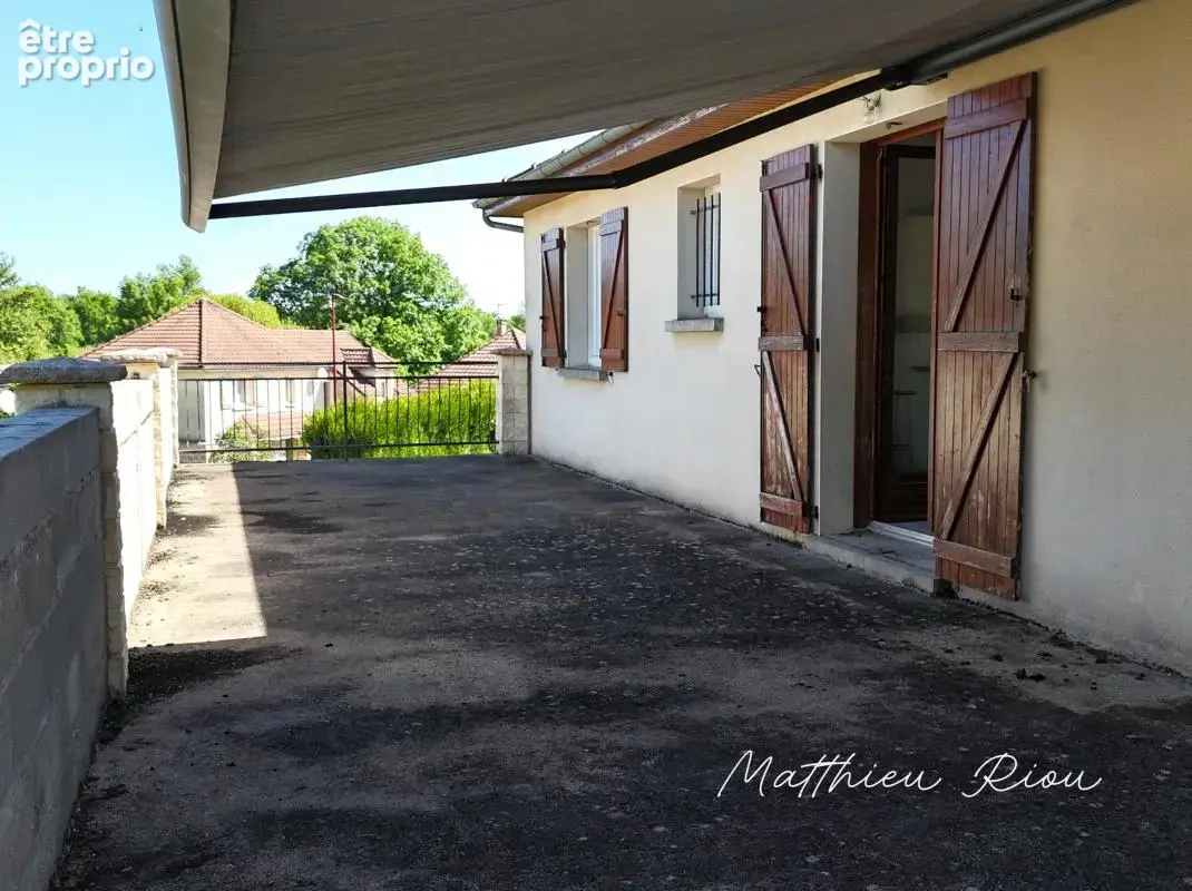 Maison 5 pièces 105 m² à vendre à Saint-Sulpice-Le-Gueretois (23000) - photo 9