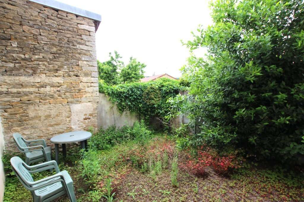 Maison à SENNECEY-LE-GRAND