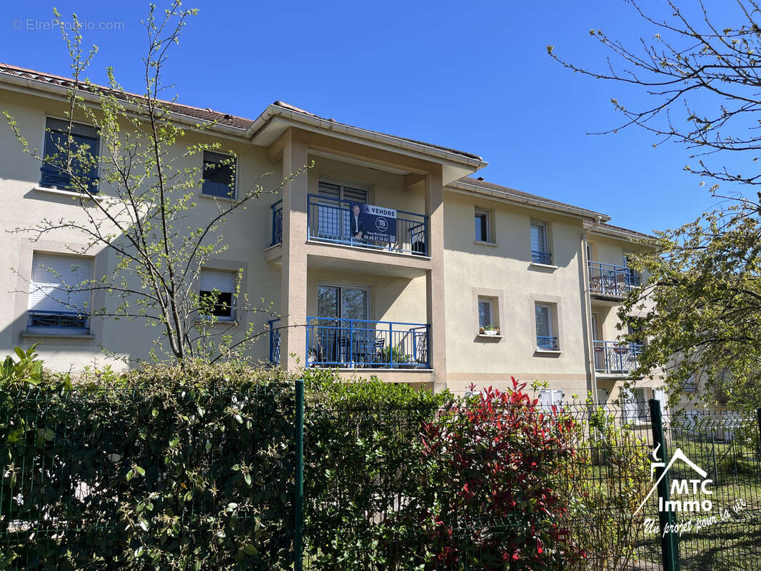 Appartement à VILLEFONTAINE