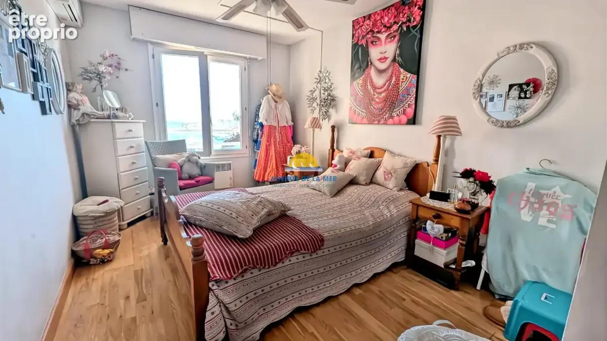 2p 46m2 vue mer / port frejus - photo 5