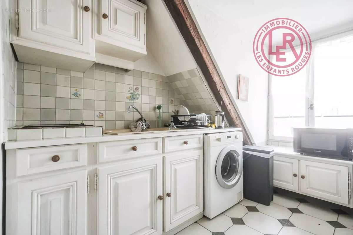 Appartement à PARIS-6E