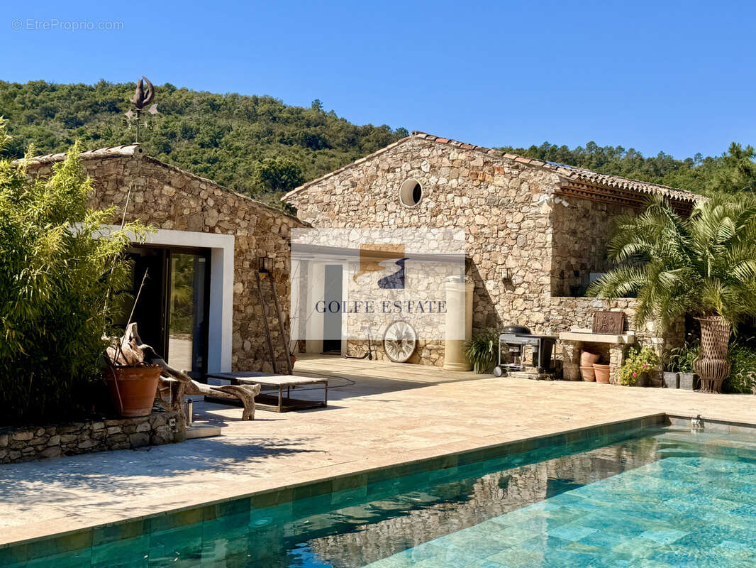 Maison à GRIMAUD