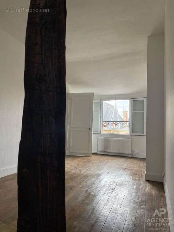 Appartement à RUEIL-MALMAISON