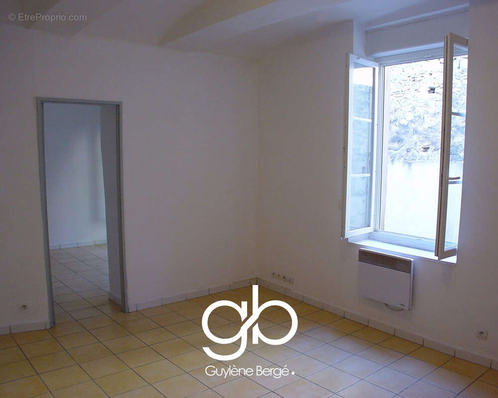 Appartement à LUNEL