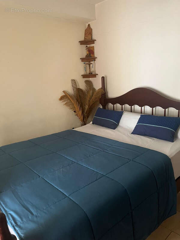 Maison à PETIT-BOURG