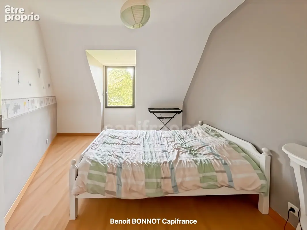 PLEUVEN – Maison familiale de 230 m² avec 6 chambres, suite parentale et espace indépendant - photo 13