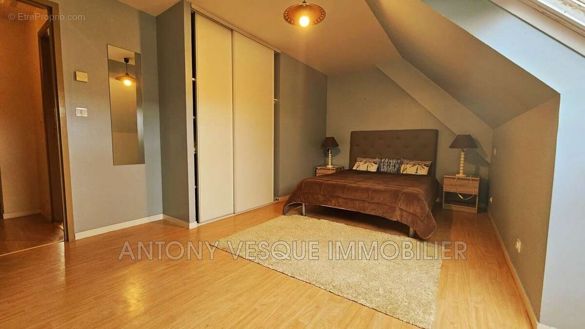 Maison à AGON-COUTAINVILLE