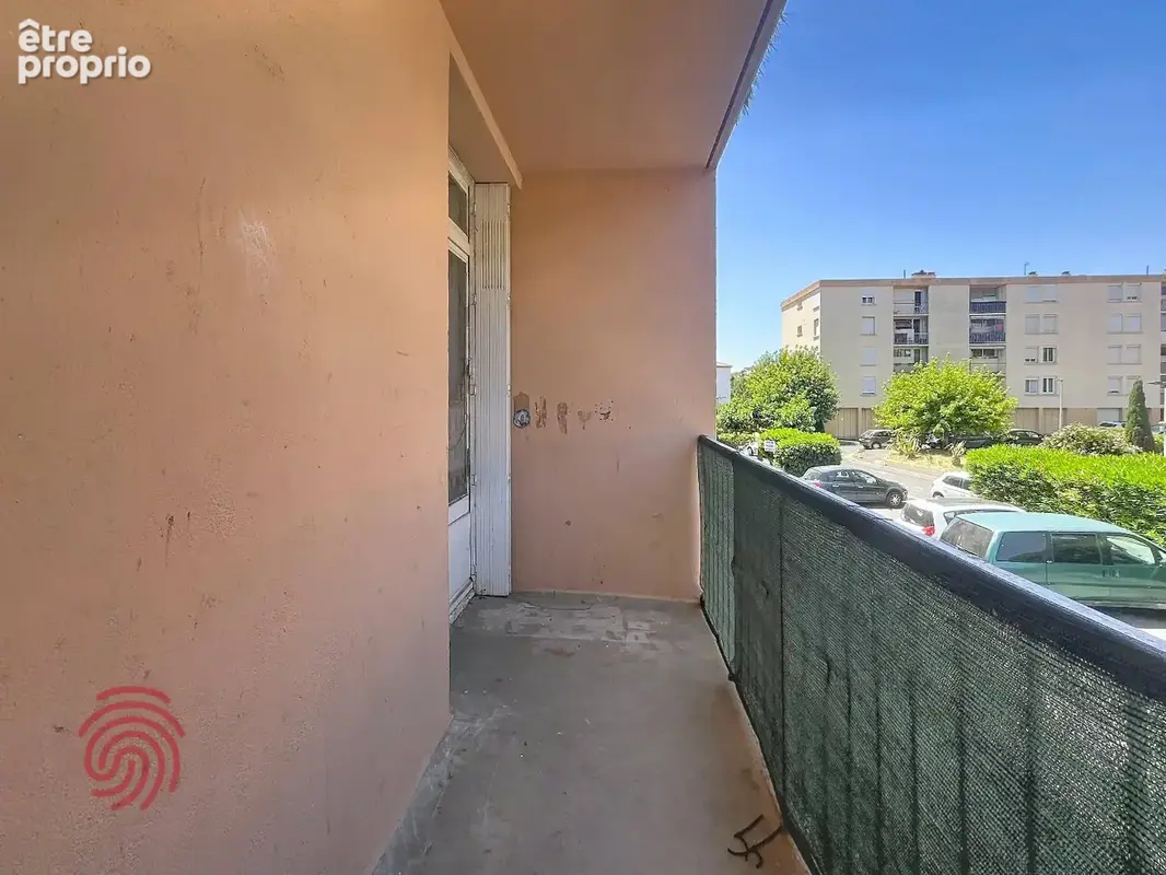 T3 lumineux de 64 m² avec balcons  Résidence sécurisée  Béziers - photo 4
