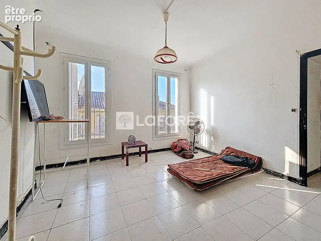 Appartement Marseille 3 pièces 41.40m2 Balcon Dernier étage - photo 1