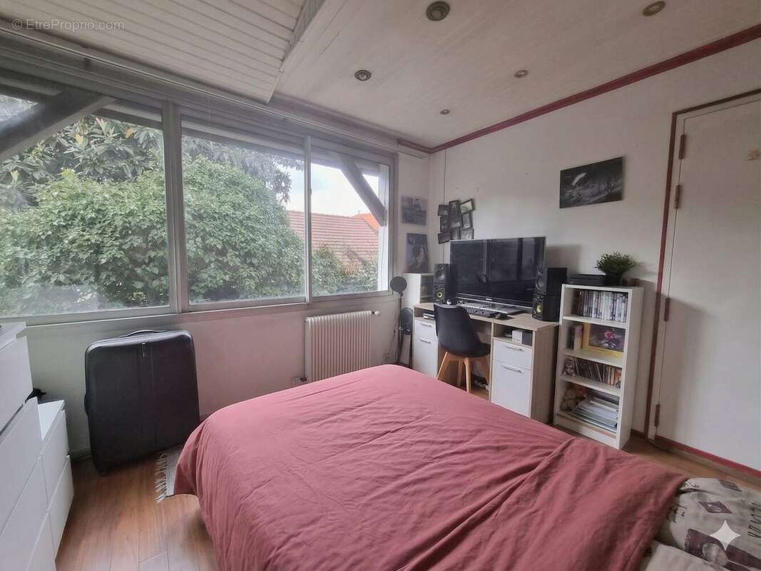 Maison à LA FRETTE-SUR-SEINE
