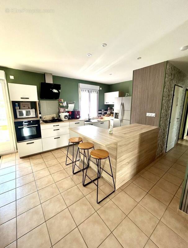 Maison à PERRIERS-SUR-ANDELLE