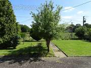 Terrain à ANDOUILLE-NEUVILLE