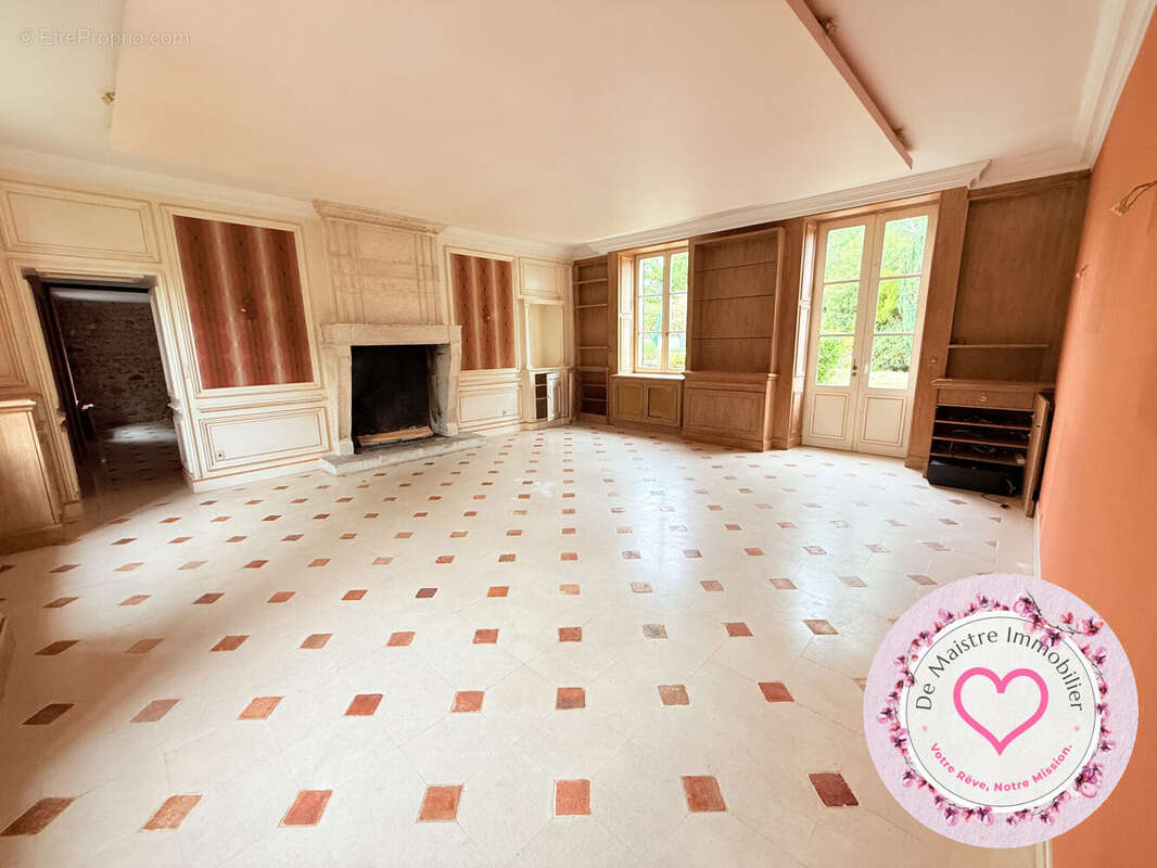 Maison à SAINT-CYR-EN-VAL