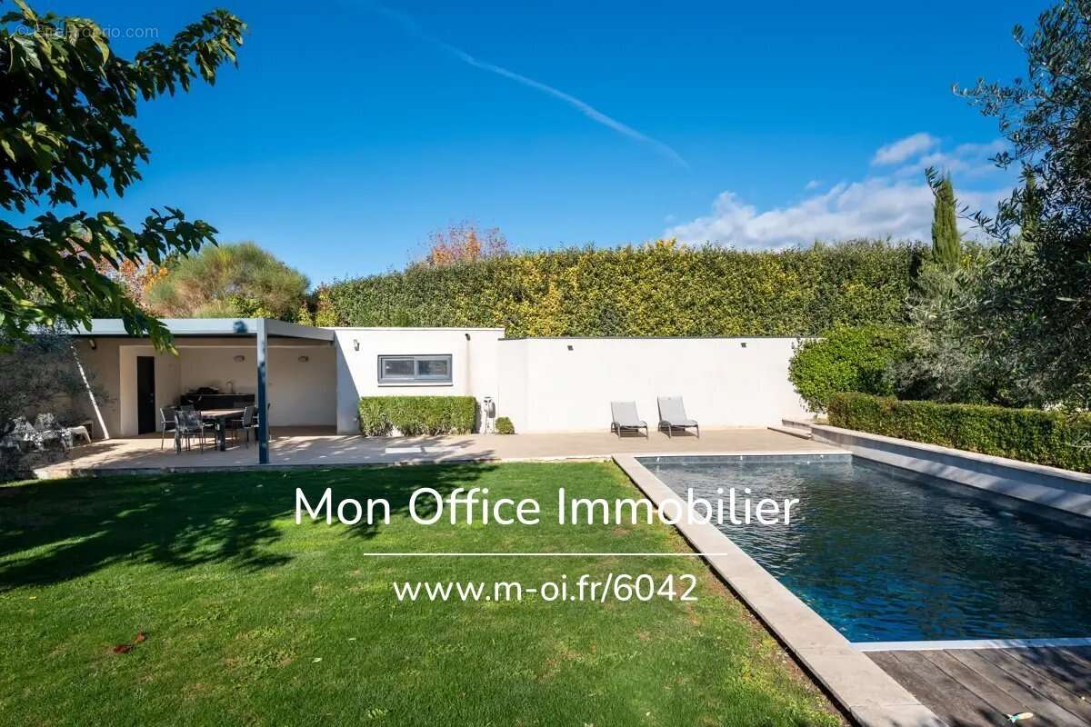 Maison à EGUILLES