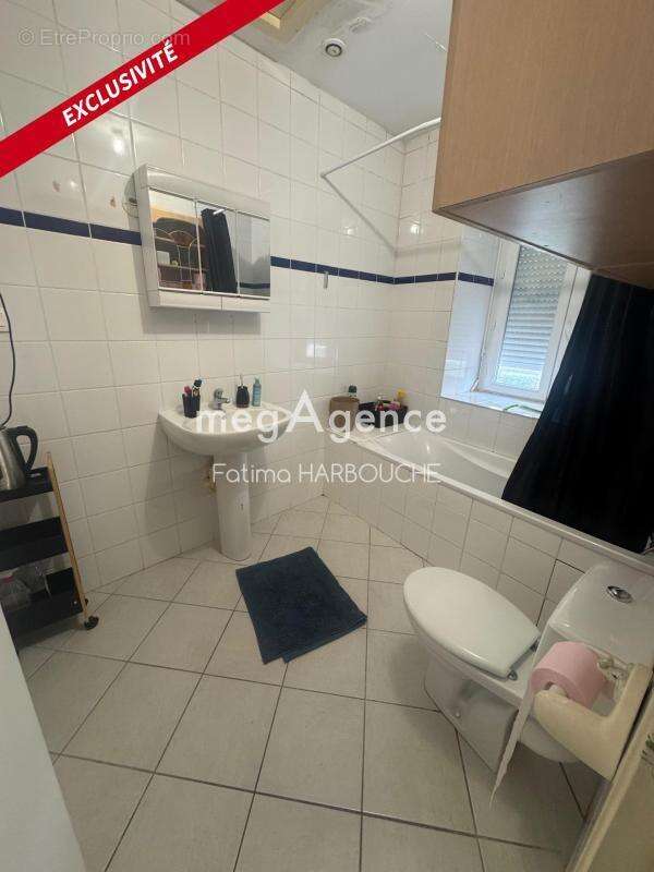 Appartement à LE CHAMBON-FEUGEROLLES