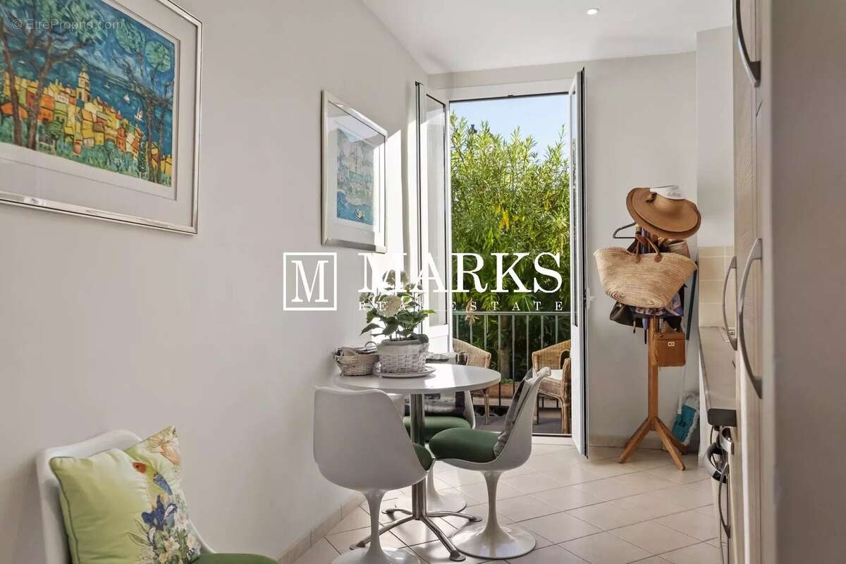 Appartement à BEAULIEU-SUR-MER