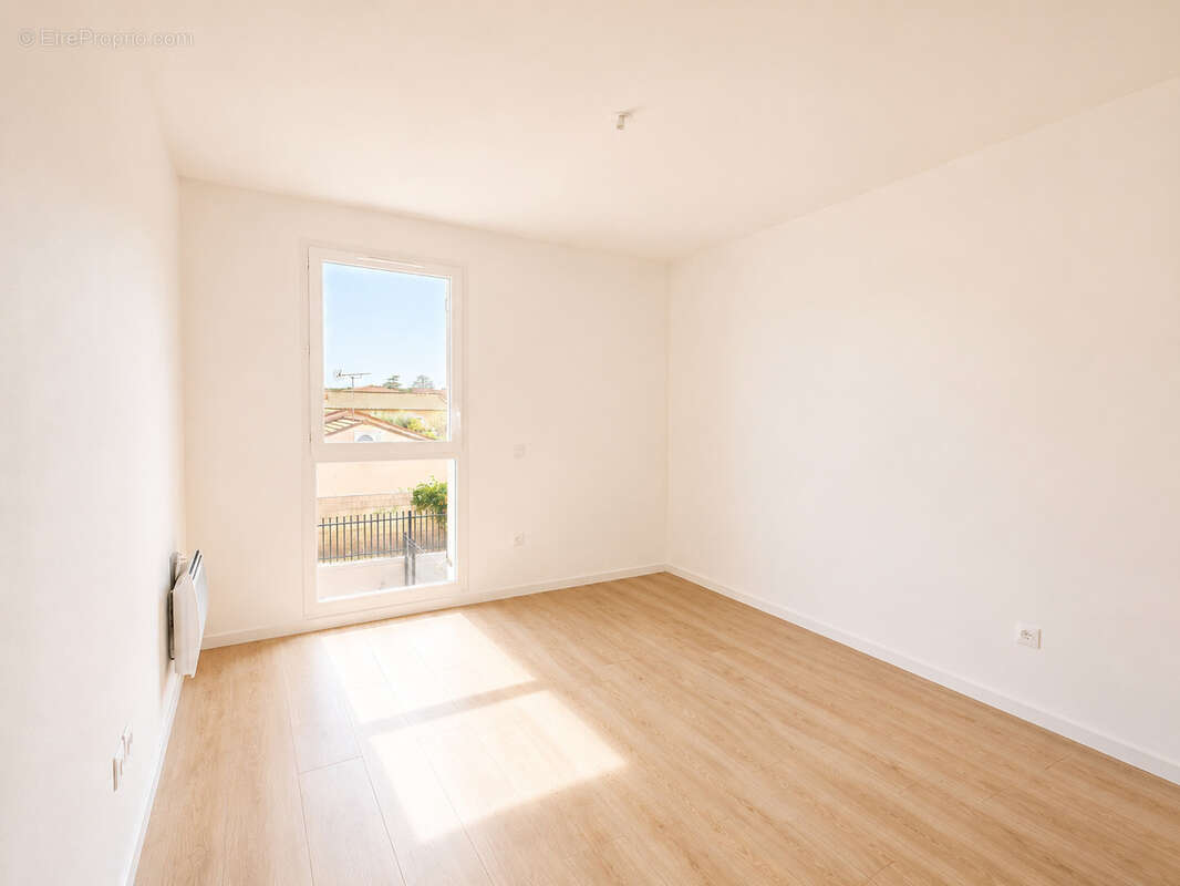 Mauguio   Villa T5 de 114 m2 avec jardin de 108 m2  Disponible immédiatement - photo 14