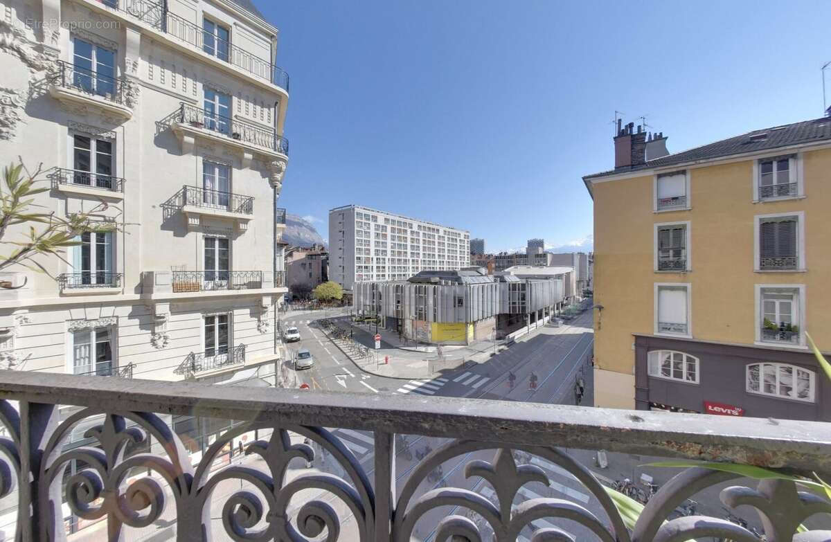 Appartement à GRENOBLE