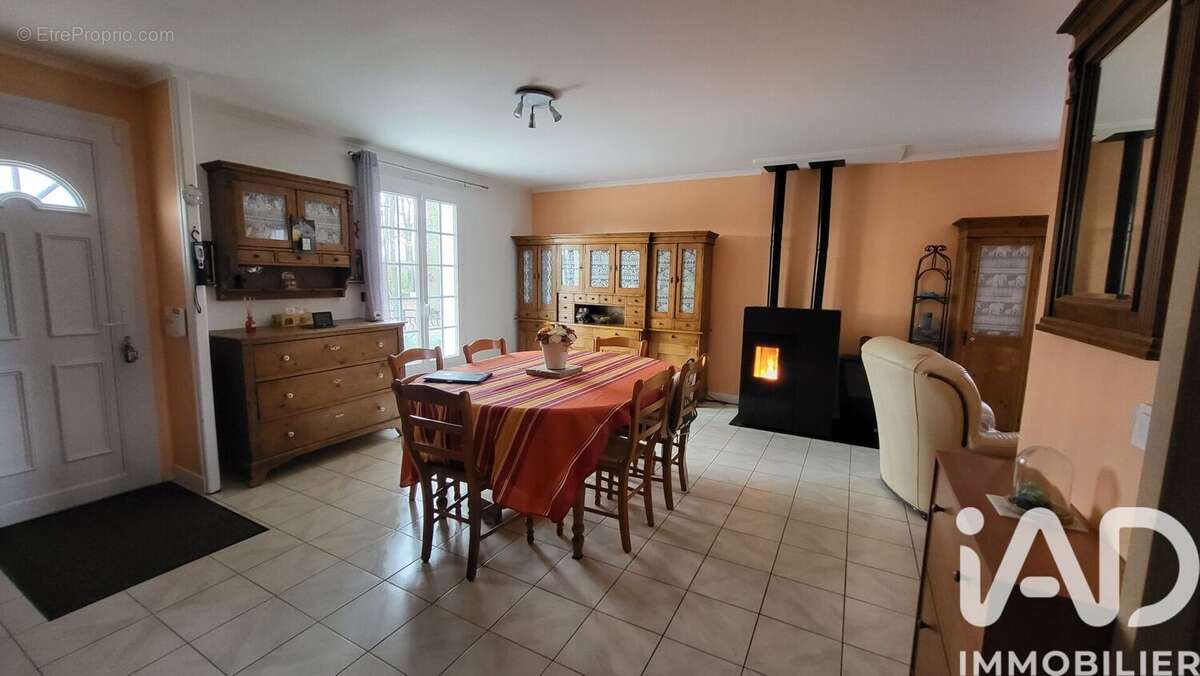 Photo 3 - Maison à SAINT-GERMAIN-DES-PRES