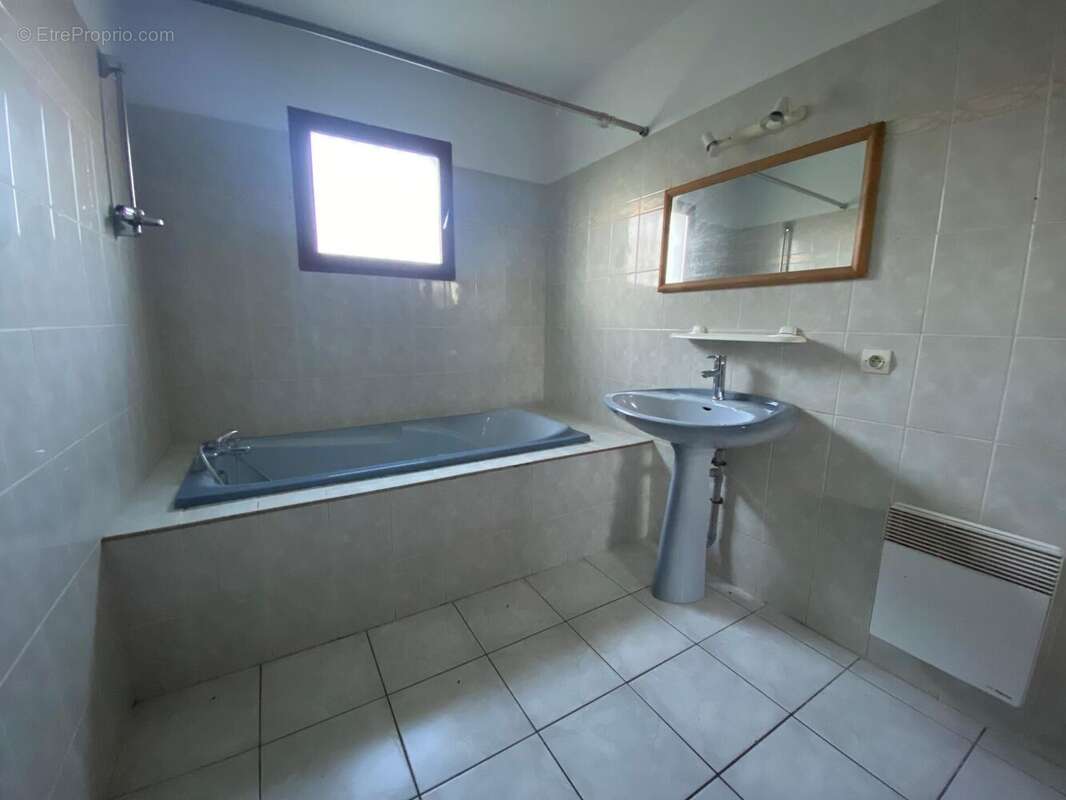 Photo 7 - Maison à SAINT-PIERRE-DU-MONT