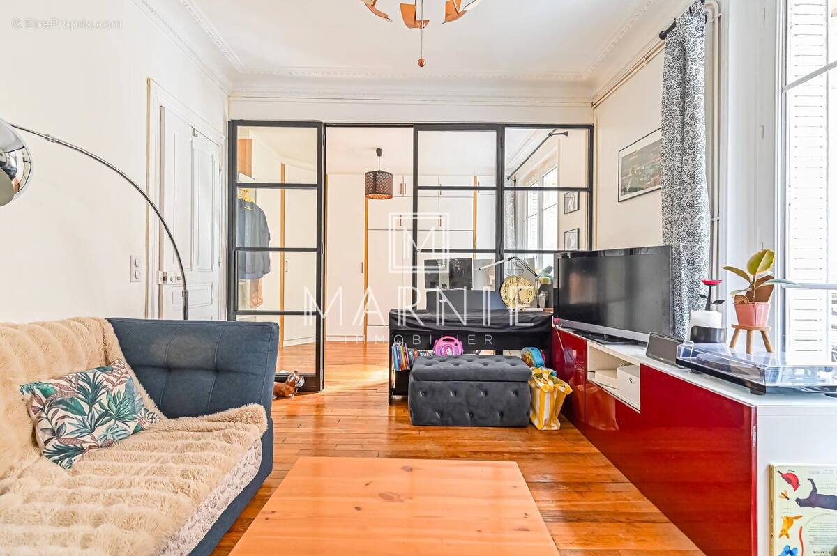 Appartement à PARIS-15E