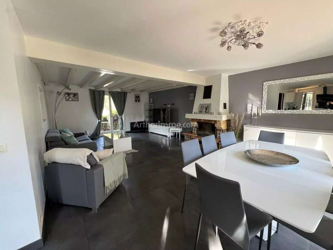 Maison à MONTFERMEIL