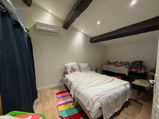 Appartement à MONTAUROUX