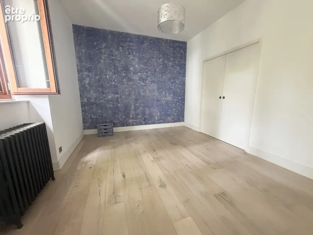 APPARTEMENT DE STANDING T3 + bureau 112M2 Hyper centre de Vichy - photo 6