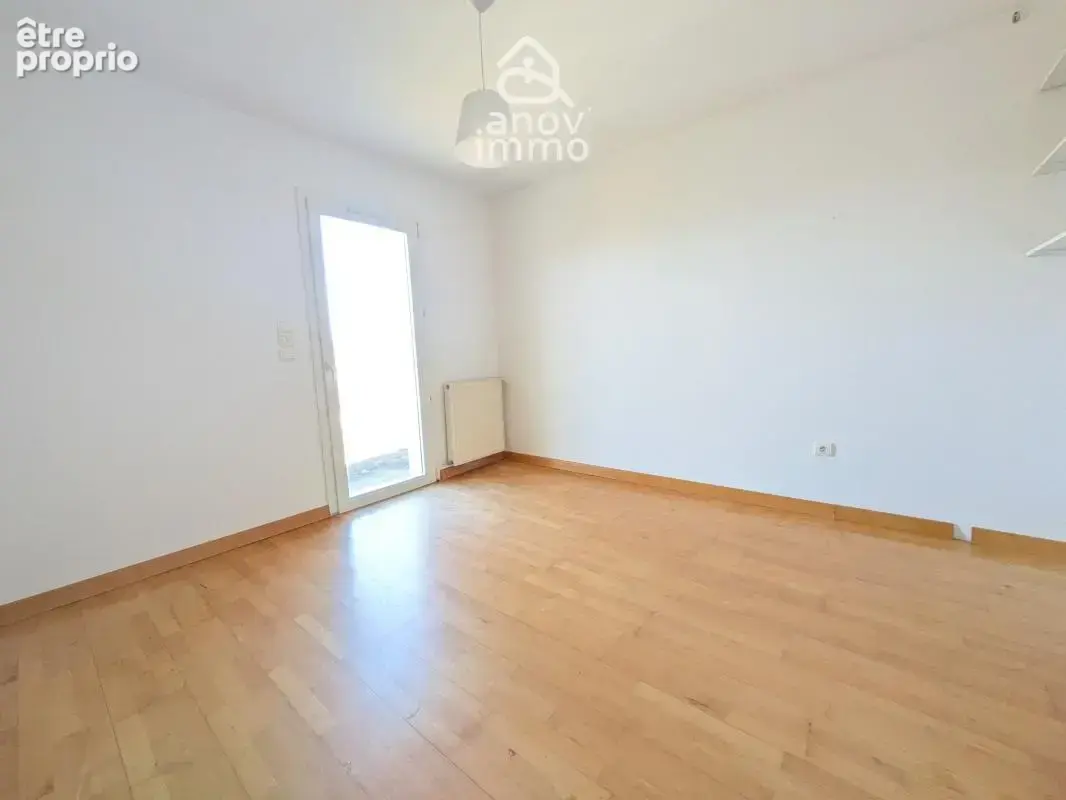 Maison Récente de 156m2 sur 1600m2 à Saint Martin d'Uriage - photo 8