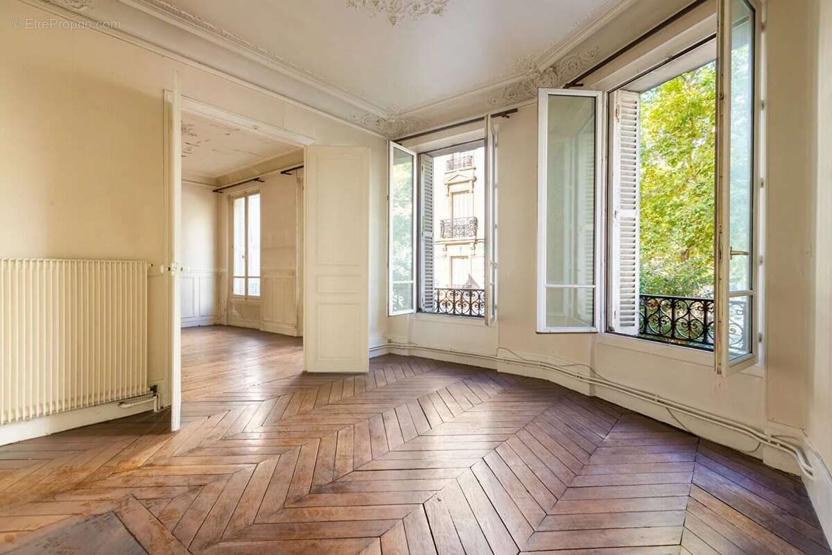 Appartement à PARIS-12E