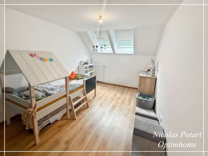 Maison à LACROIX-SAINT-OUEN