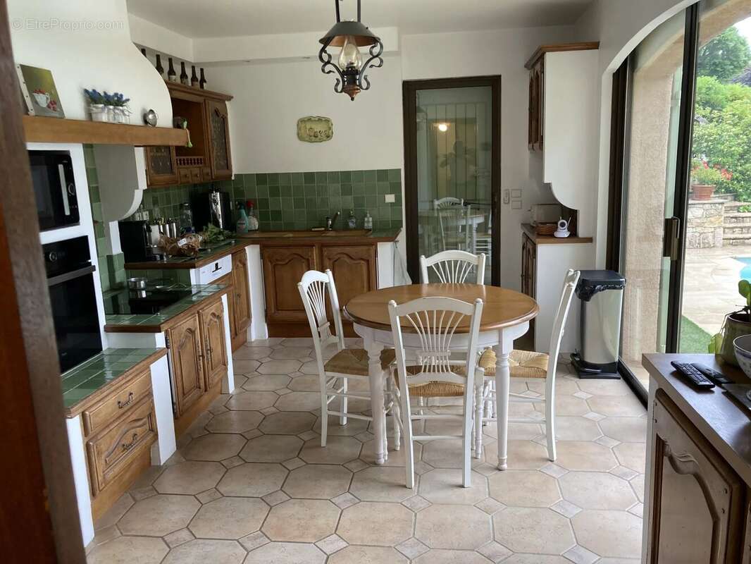 Maison à SAINT-VALLIER-DE-THIEY