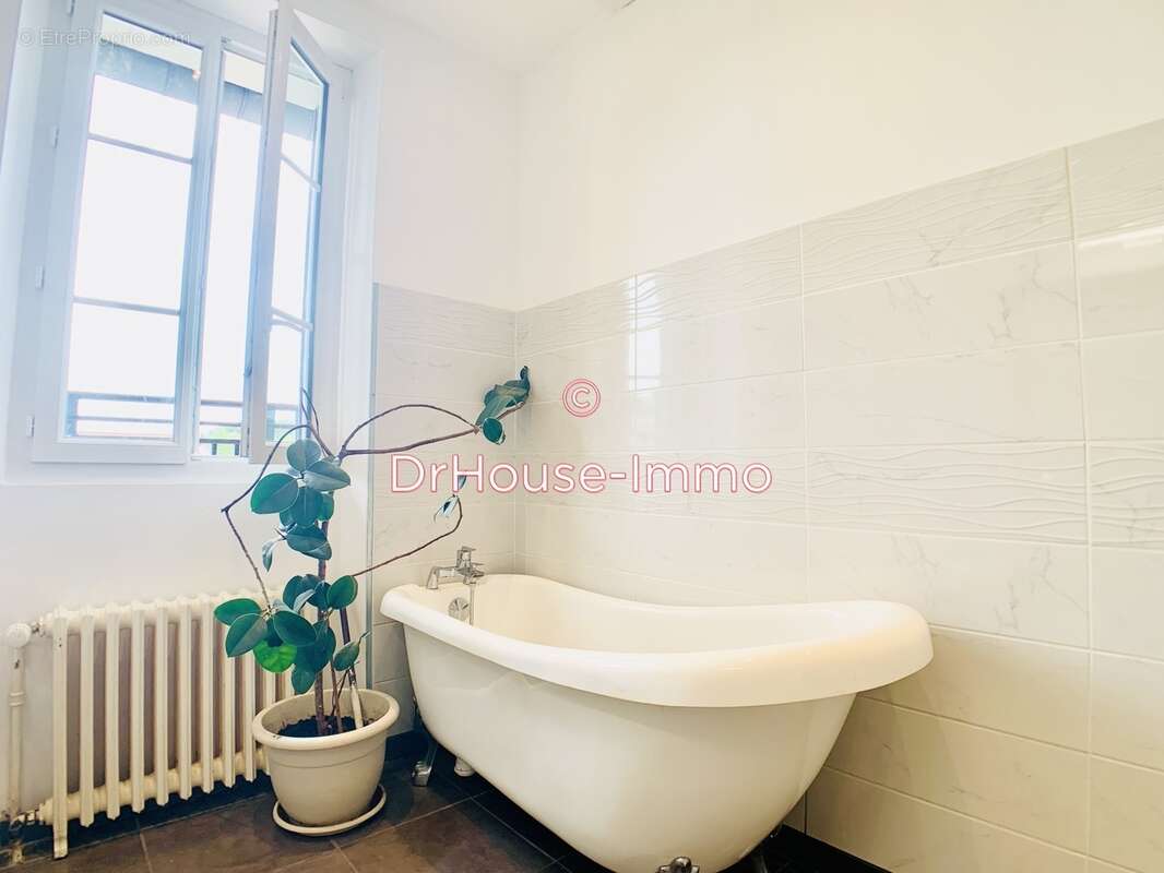 Maison à CHALETTE-SUR-LOING