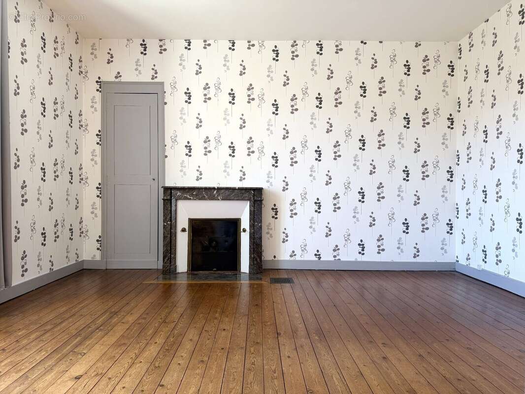 Chambre 1 - Maison à BONNETABLE