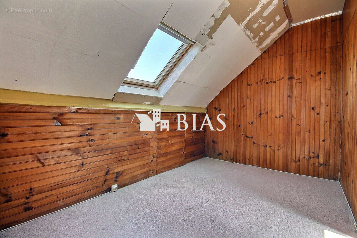 Maison à SAINT-MAURICE-D&#039;ETELAN