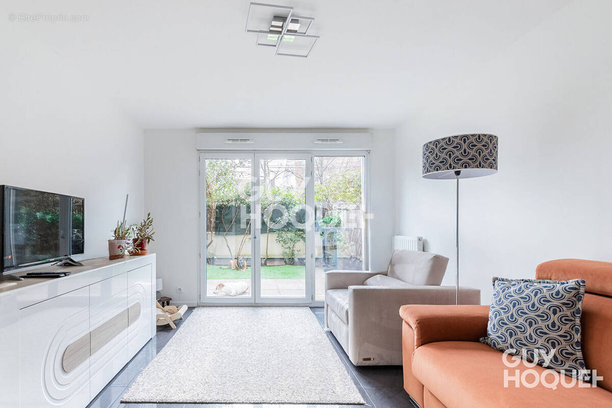 Appartement à ATHIS-MONS