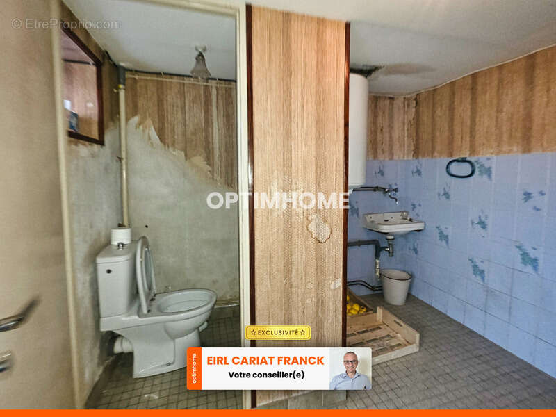 Maison à SAINT-ETIENNE-DE-FURSAC